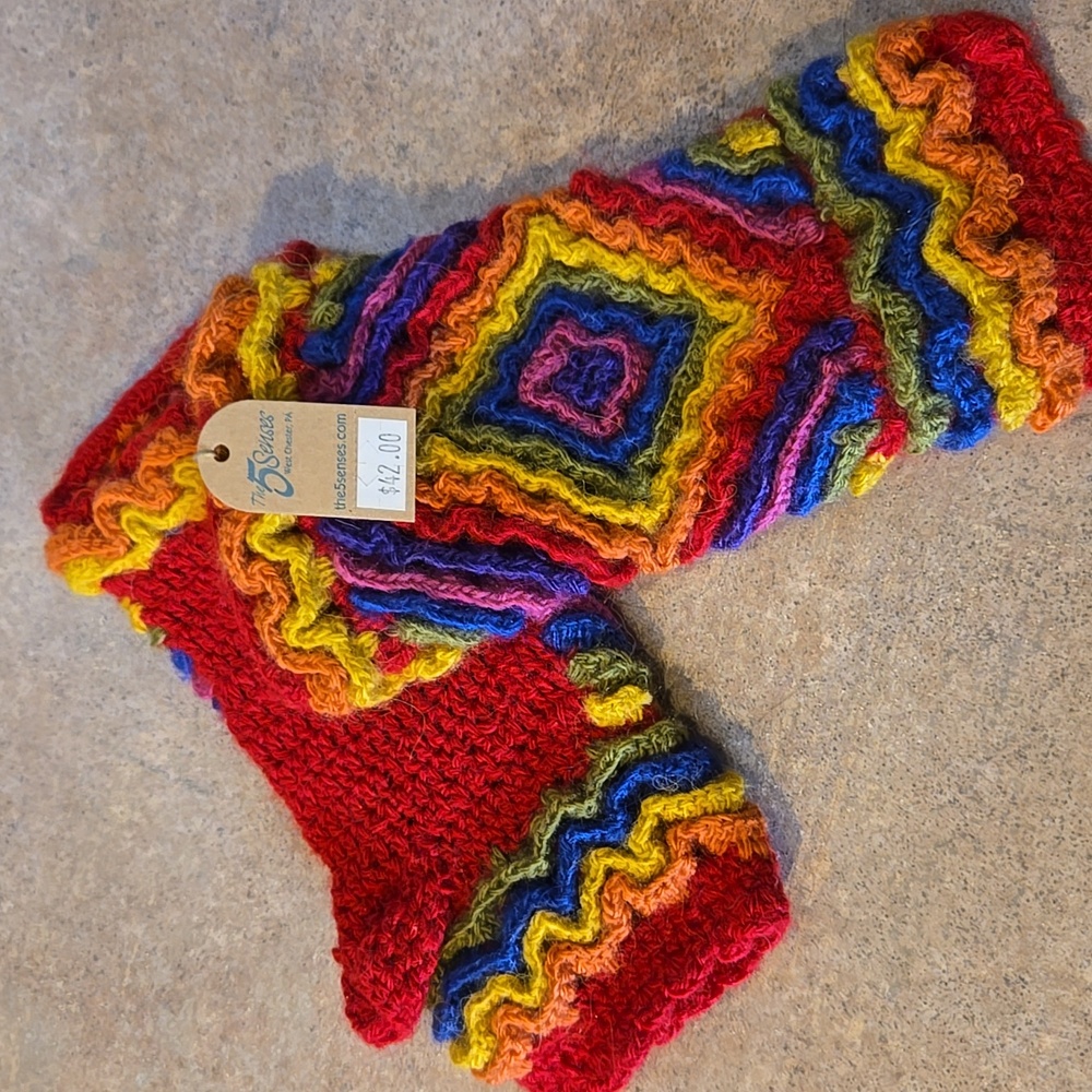 New The 5 Senses Unique Hand-Knit Multi-Colored Fingerless Gloves